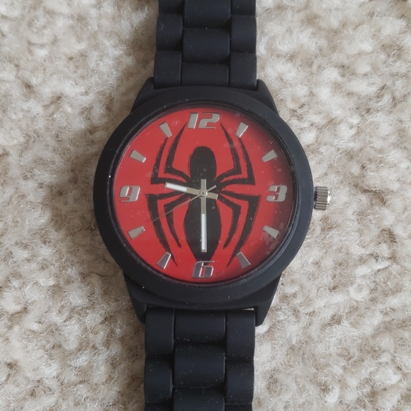 Marvel Spiderman Watch *NWOT* - Picture 1 of 4